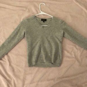 cropped grey full cashmere sweater